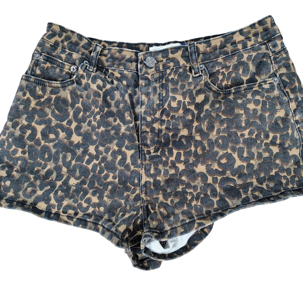 Project Rebel Womens SZ 11 Leopard Print Denim Shorts Brown Grunge Indie Sleaze